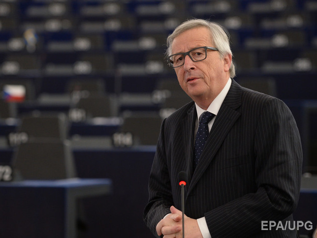 Глава Еврокомиссии Юнкер: Порошенко не следует нагнетать напряженность высказываниями о вступлении в НАТО