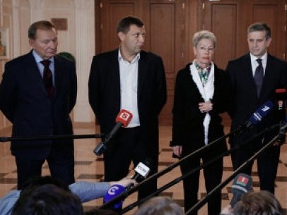 Пресс-секретарь Кучмы: Украина призывает запустить работу подгрупп по безопасности и другим составляющим Минского соглашения