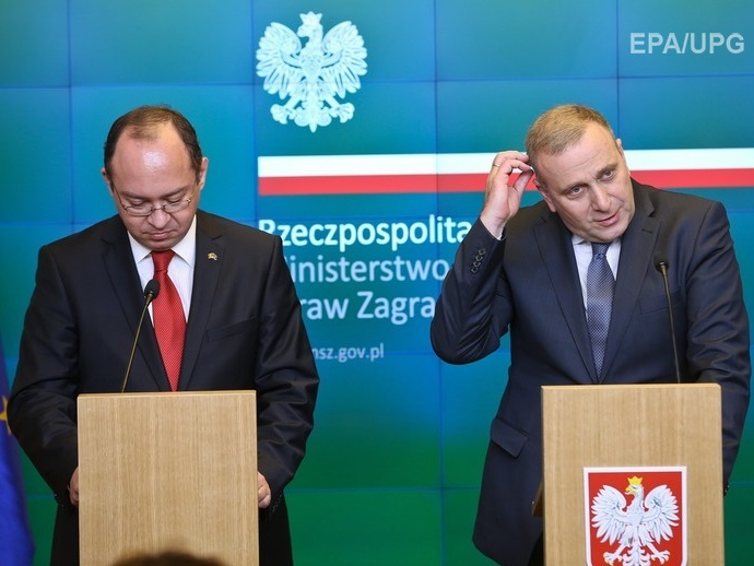 Польша и Румыния поддержат на саммите Восточного партнерства отмену визового режима для украинцев