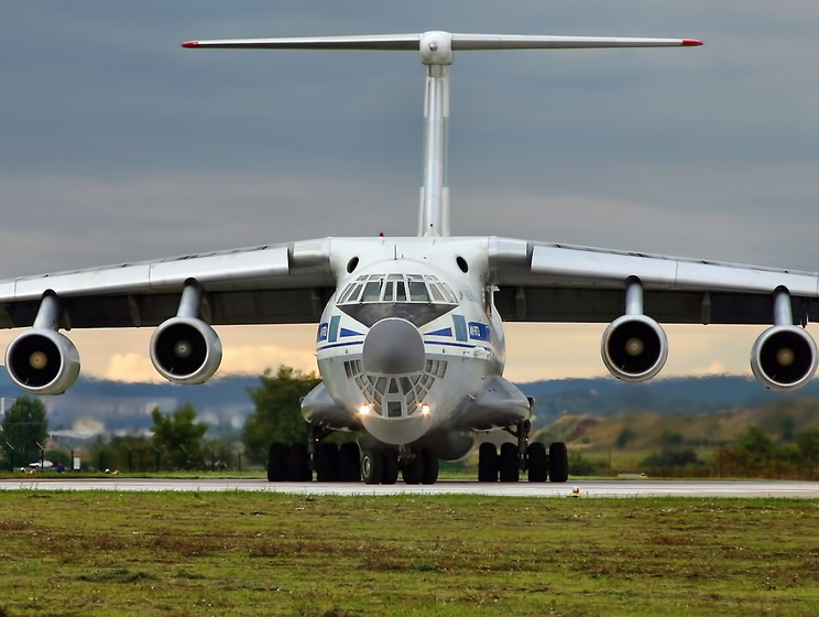 Самолет для эвакуации украинцев из Непала пробудет в Индии до 3 мая