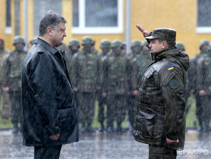 Порошенко: Война для Украины закончится только после возвращения Донбасса и Крыма