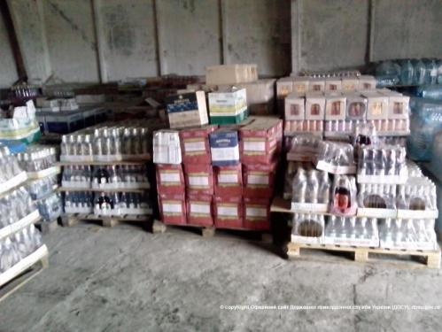 В Луганской области пограничники обнаружили 27 тыс. бутылок алкогольных изделий