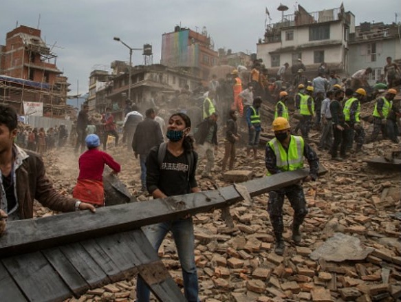 Министр финансов Непала: Количество жертв землетрясения может значительно возрасти