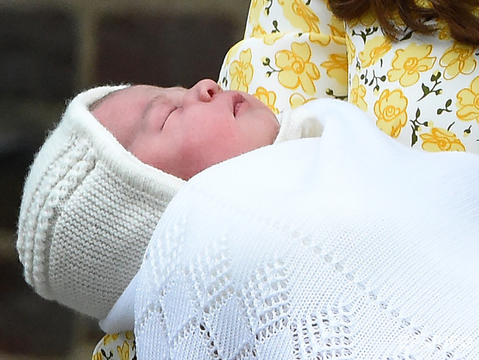 Угадавшим имя новорожденной принцессы Шарлотты Кембриджской выплатили £1 млн