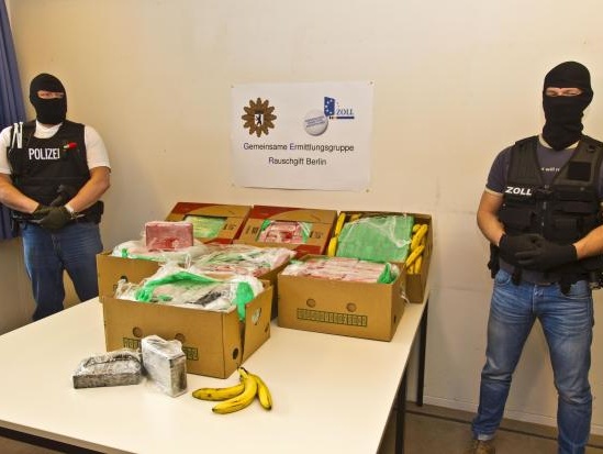  В супермаркеты Берлина поступило 400 кг кокаина вместо бананов