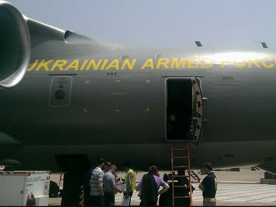 МИД: Самолет, эвакуирующий украинцев из Непала, вылетит из Баку в 23.00