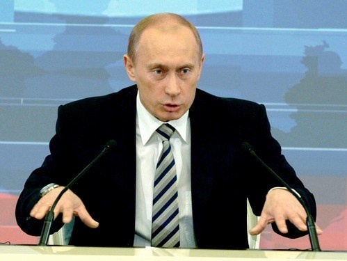 EU Observer: Путин окружает себя "тлеющими" конфликтами, чтобы разжечь их в удобный момент