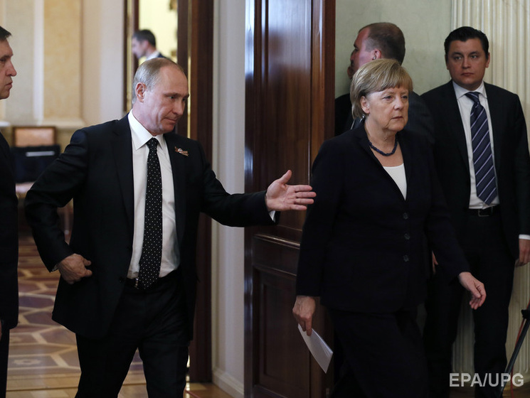 Меркель: Я призываю тех, кто принимает решения в Донецке и Луганске, допустить туда украинскую гуманитарную помощь
