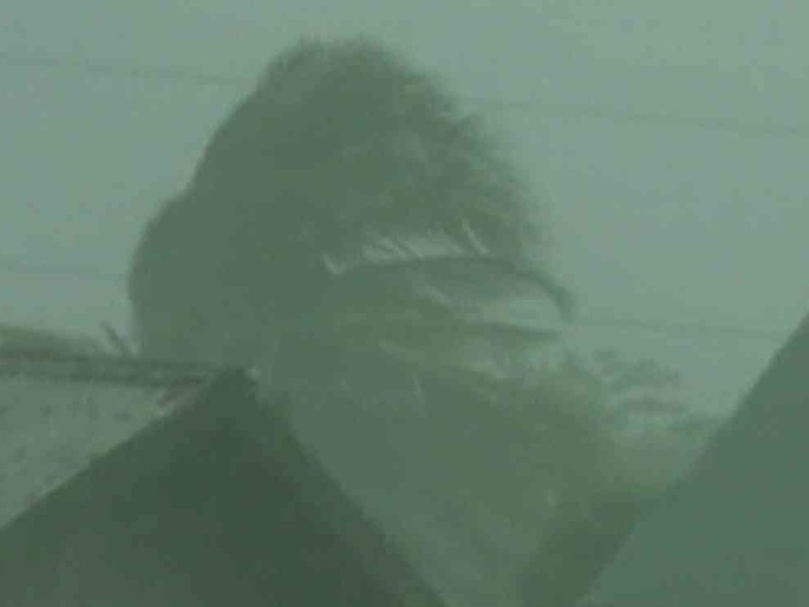 На Филиппины обрушился супертайфун "Ноул", двое погибших