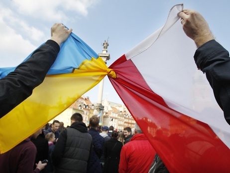 В Польше задержали болельщика за антиукраинский баннер