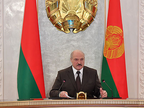 "Страдают миллионы людей, меняется политическая карта мира". Лукашенко призвал усилить информационную безопасность Беларуси