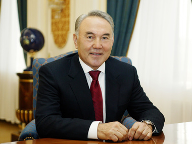 Нурсултан Назарбаев получил премию "Диктатор года"