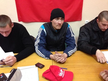 Самооборона задержала на Майдане трех милиционеров в штатском