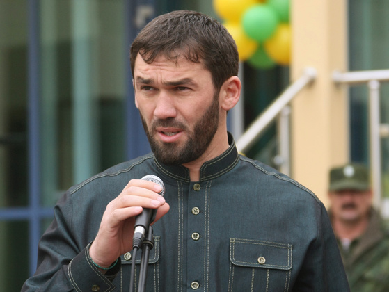 Руководитель администрации главы Чечни выступил за легализацию многоженства