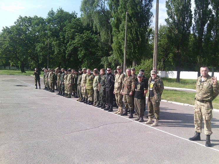 Добровольческий отряд "Карпатская Сечь" вошел в состав ВСУ как отдельное формирование