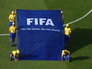 Управление юстиции Швейцарии: Арестованные чиновники ФИФА протестуют против экстрадиции в США