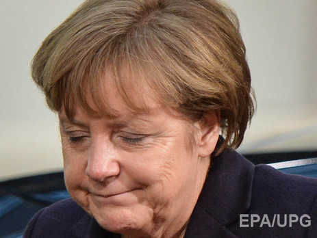 СМИ: В Instagram Меркель будут удалять комментарии, написанные кириллицей