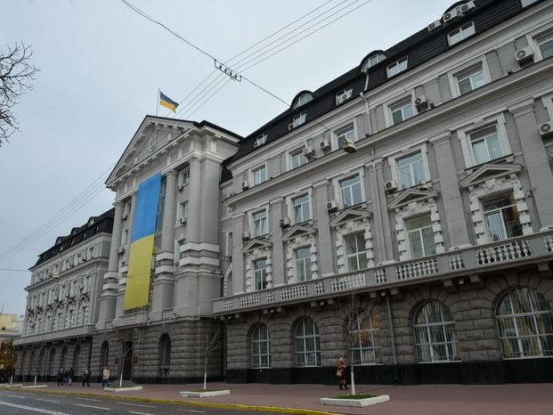 СБУ заявила о "мощной активизации" российских спецслужб в информационном пространстве Украины перед выборами президента