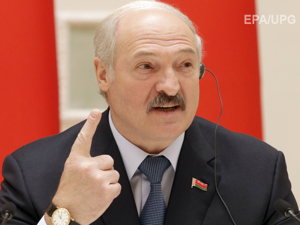 Выборы президента Беларуси могут состояться на месяц раньше планируемого срока – 11 октября 2015 года