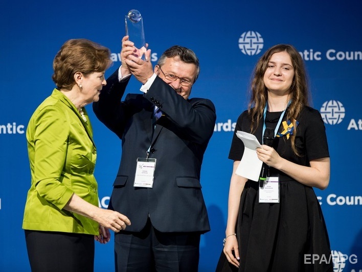 Савченко, Немцова и Донецкий университет наградили Премией свободы 