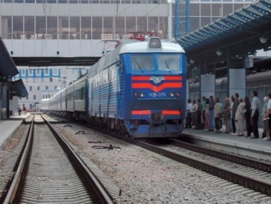 Движение поездов в Крым в ближайшее время возобновлять не будут