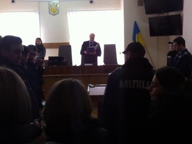 Киевский суд продлил арест адвокату Дзиндзи еще на месяц
