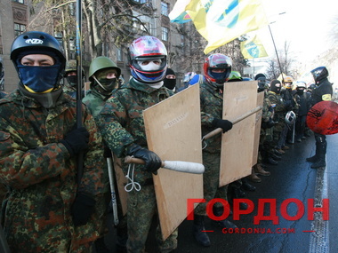 Самооборона Майдана пикетировала Верховную Раду. Фоторепортаж