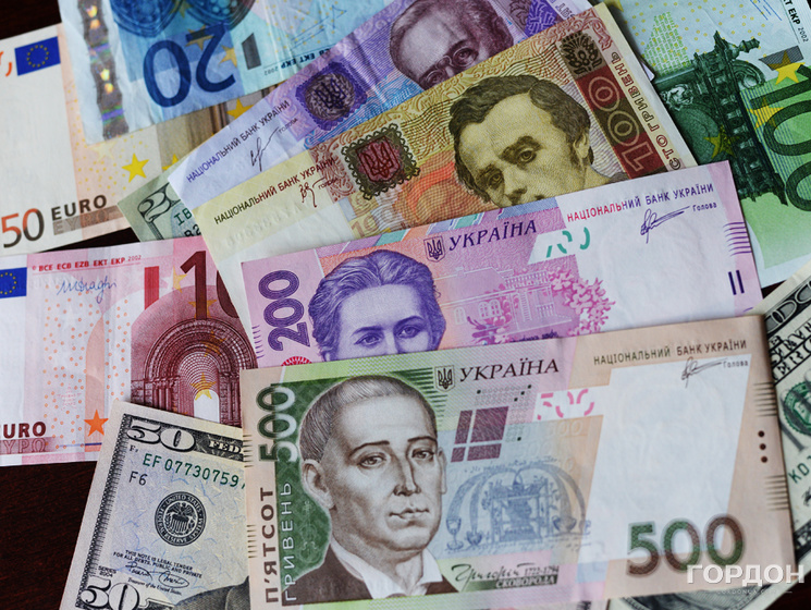 Курс валют НБУ: $1 – 21,77 грн, €1 – 24,70 грн 
