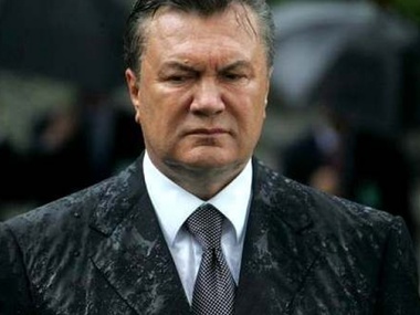 Опрос: Янукович проиграл бы во втором туре любому из оппозиционеров