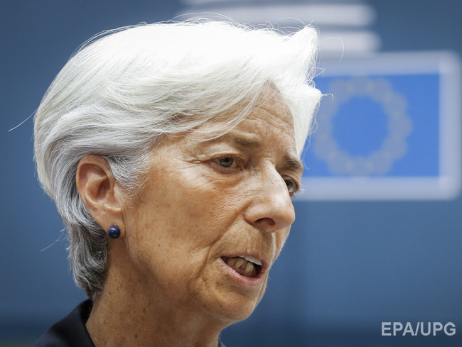 Лагард: Мы не можем больше платить за Грецию