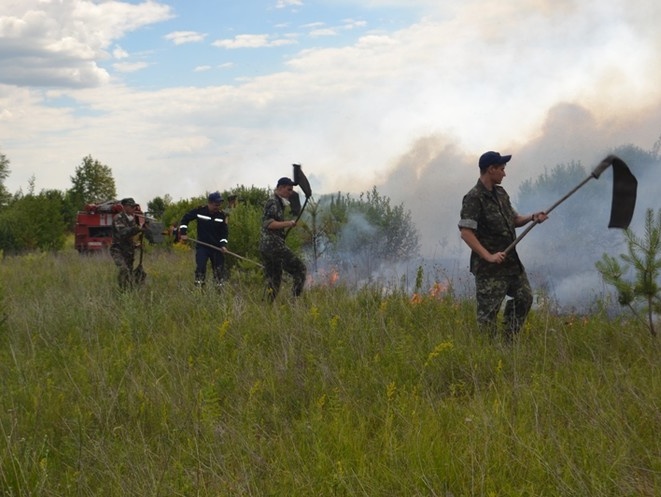 Дайджест 30 июня: "Нафтогаз" прекращает закупку газа в России, пожар в Чернобыльской зоне отчуждения, Рада разрешила арест двух судей