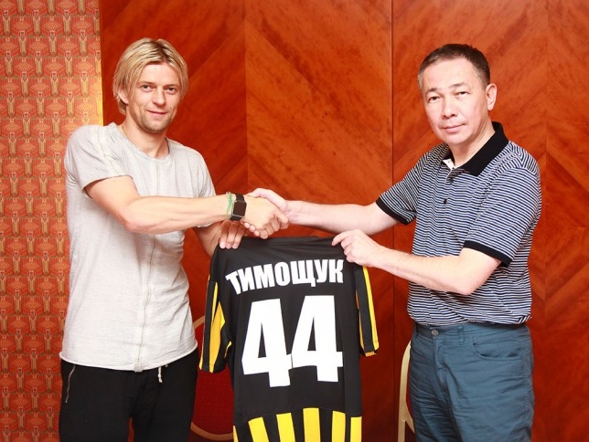 Тимощук продолжит карьеру в Казахстане