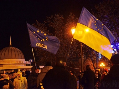 В Одессе провели автопробег в поддержку Майдана