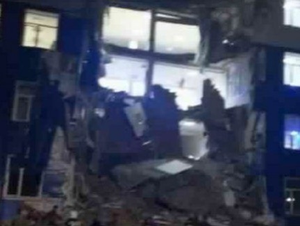 Минобороны РФ: В Омске обрушилась казарма учебного центра ВДВ, погибли два человека