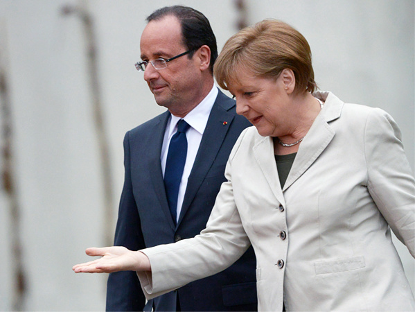 Гройсман обсудил с Меркель и Олландом внесение изменений в Конституцию Украины