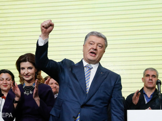 Порошенко призвал международное сообщество помочь Украине придерживаться курса в ЕС и НАТО