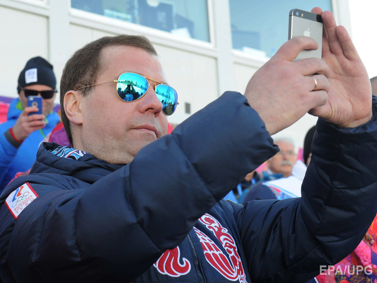 СМИ: Медведев возглавит список "Единой России" на выборах в Госдуму в 2016 году