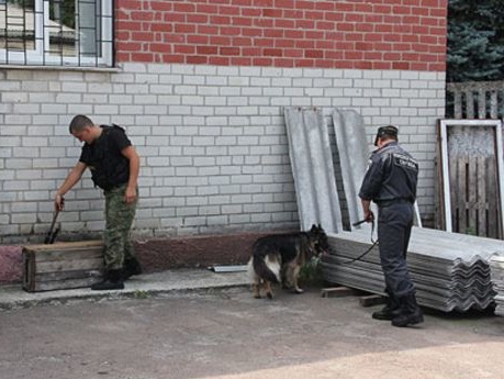МВД: В Чернигове три сообщения о минировании в день выборов оказались ложными