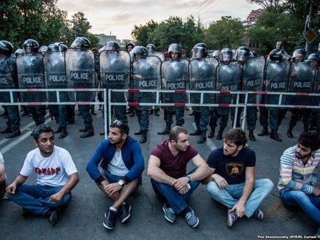 Армянские гражданские активисты анонсировали новую акцию протеста в Ереване