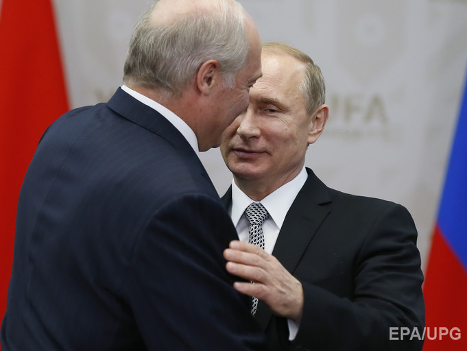 Лукашенко: Я верю президенту России. Да, мы должны жить в соседних квартирах, но надо, чтобы РФ была старшим братом, который подставляет плечо