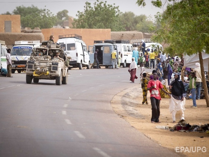 Сотрудник ООН погиб в результате атаки террористов на отель в Мали