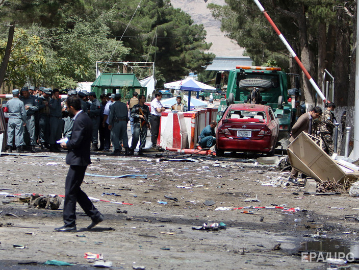Возле аэропорта в Кабуле прогремел мощный взрыв, погибли пять человек