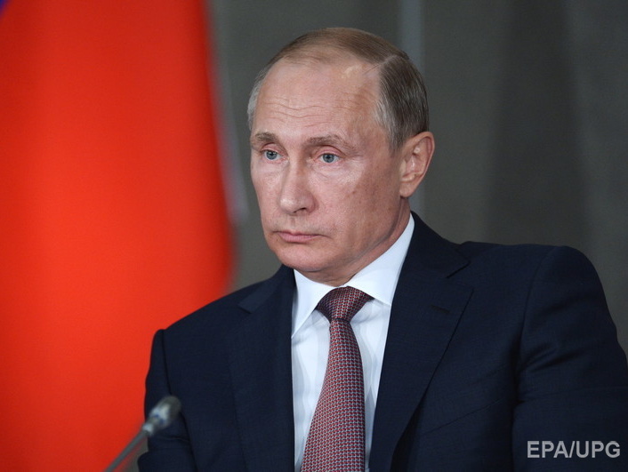Во время посещения Крыма Путин призвал развивать в России туризм