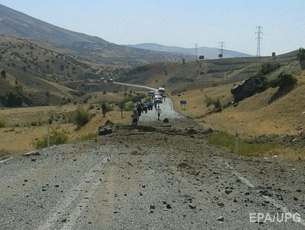 В Турции восемь военнослужащих погибли в результате взрыва на юго-востоке страны