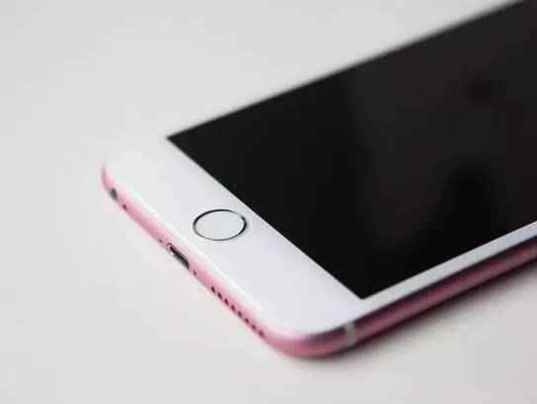 СМИ: В сеть попали снимки нового iPhone 6S