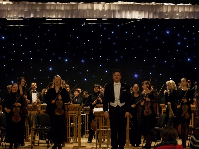 Харьковский симфонический оркестр выступает против реорганизации, музыканты обратились к президенту