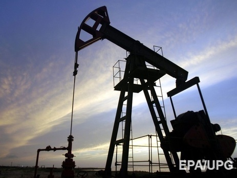 Цена на нефть Brent продолжает падение и составляет рекордные $45,40