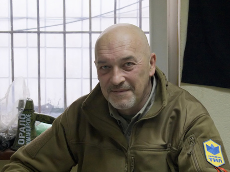 Глава Луганской ОГА: Я бы ввел военное положение в Донецкой и Луганской областях