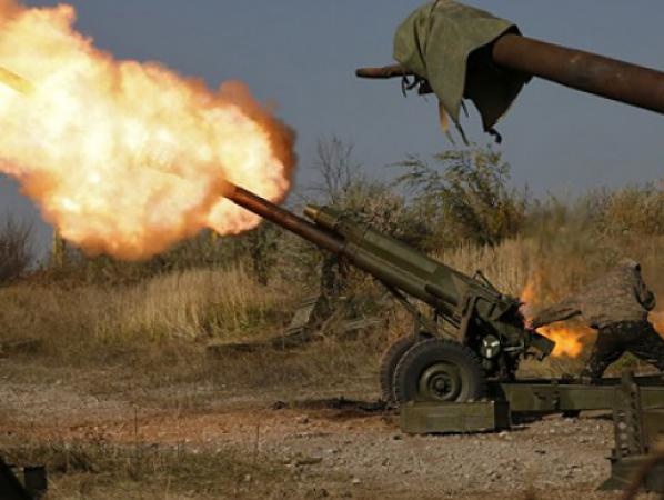 Луганская ОГА: Двое военных ранены в результате обстрела боевиками Крымского