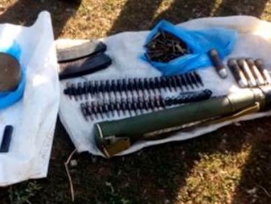 СБУ обнаружила тайник с оружием во дворе жителя Донецкой области
